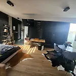 Luksusowy Apartament Z Jacuzzi
